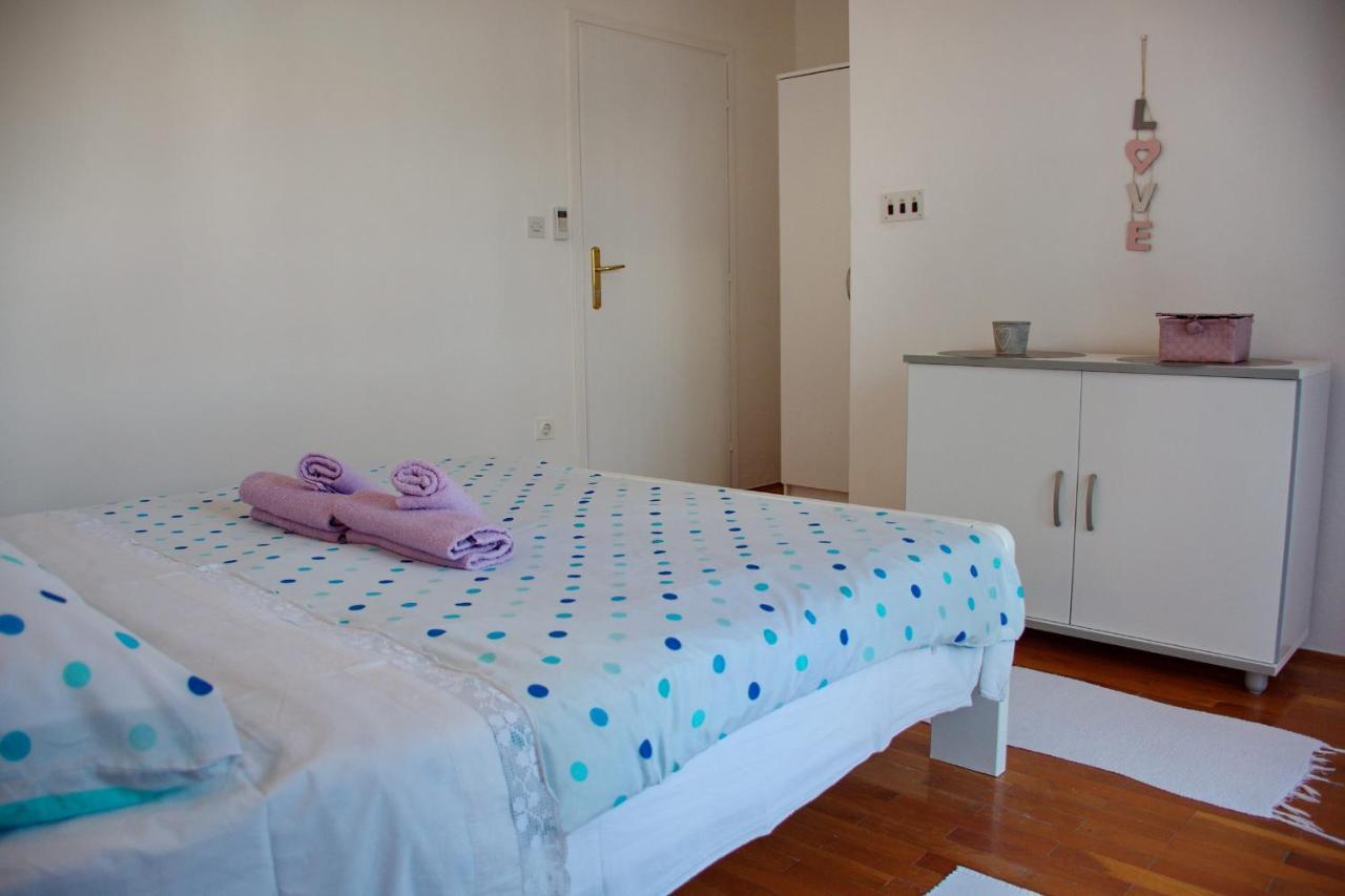 Apartments Mike Novalja Ngoại thất bức ảnh